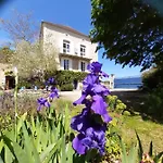 Le Clos De La Salamandre בית הארחה