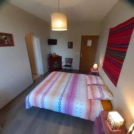 Penzion Le Clos De La Salamandre Duravel