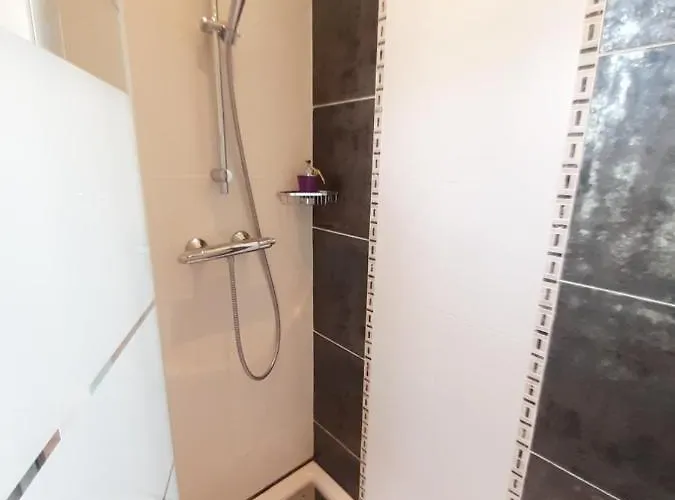 Le Clos De La Salamandre 3*