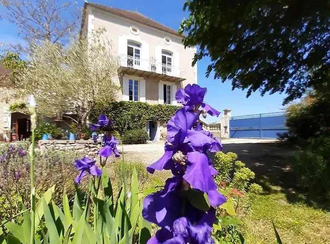 Le Clos De La Salamandre بيت ضيافة